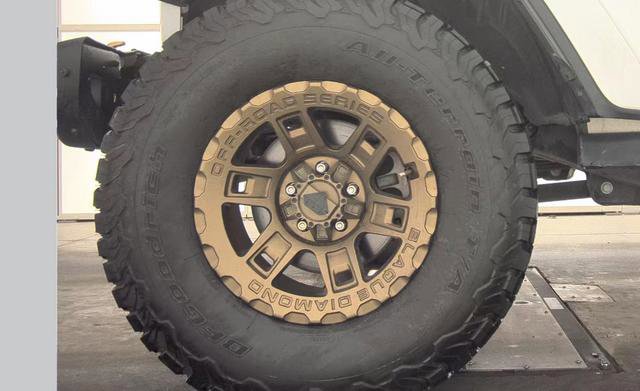 Used 2023 Jeep Wrangler Unlimited Rubicon 392 w/ Xtreme Recon 35" Tire Package AWD/4WD image 4