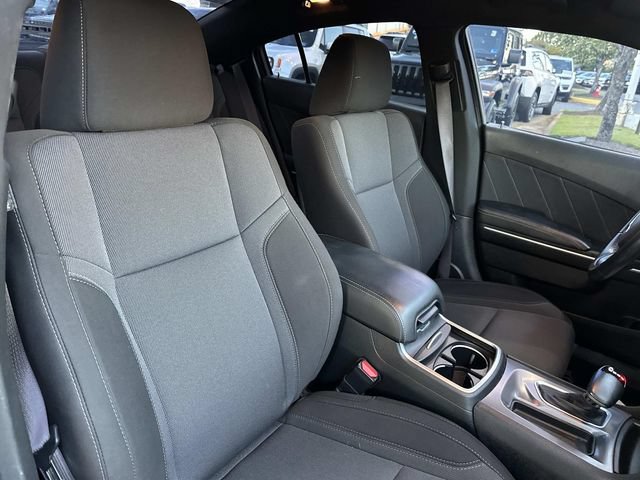 Used 2020 Dodge Charger SXT RWD image 11