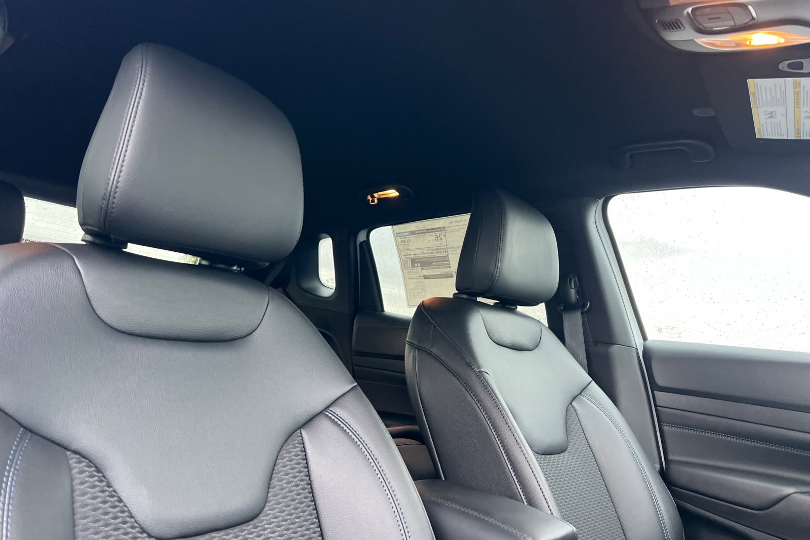 New 2026 Jeep Compass Latitude image 15