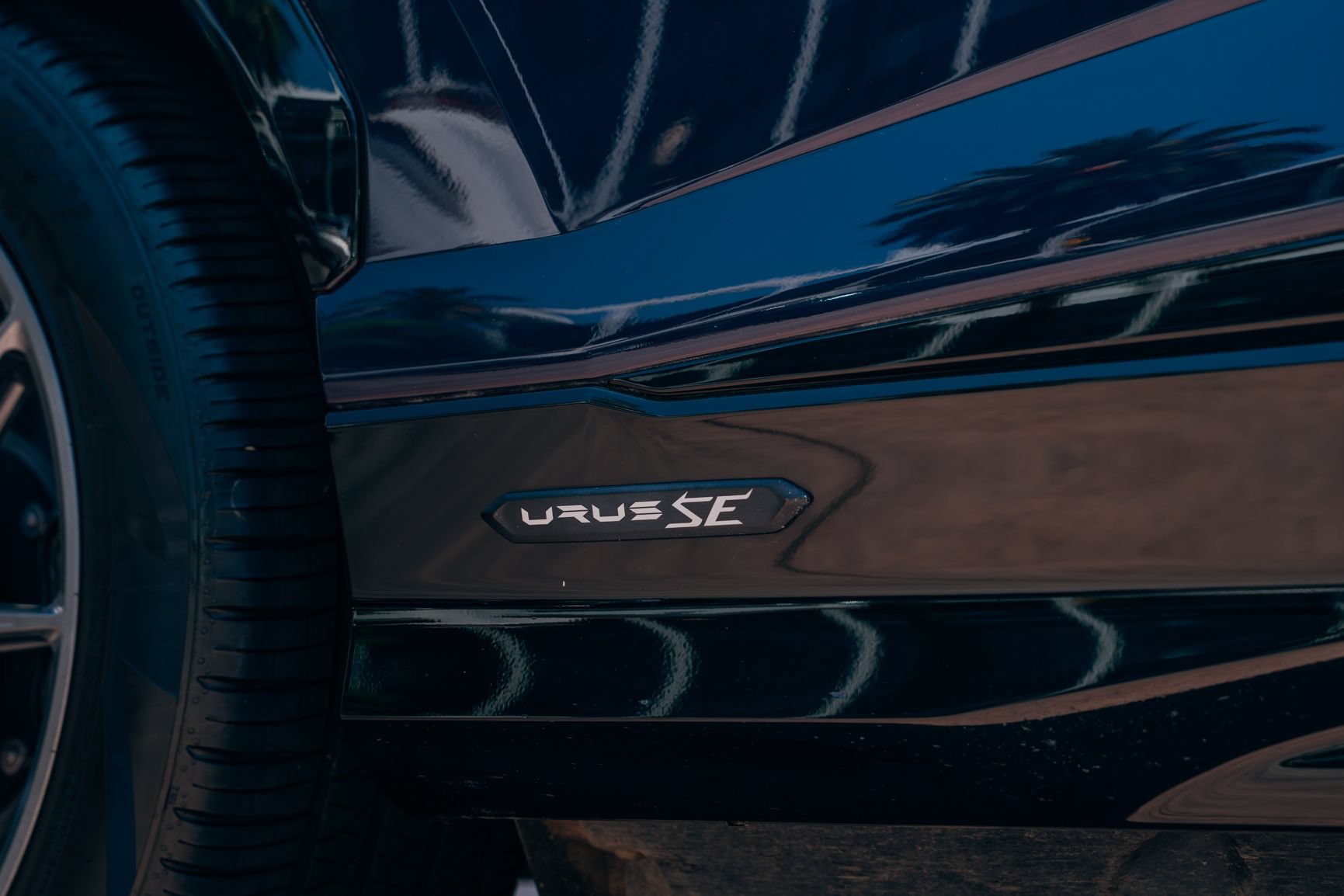 Used 2025 Lamborghini Urus S AWD/4WD image 11