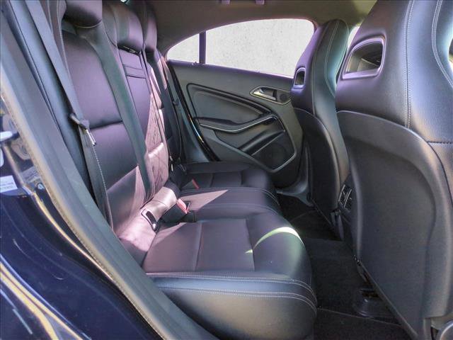 Used 2018 Mercedes-Benz CLA 250 image 19