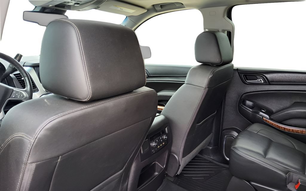 Used 2017 Chevrolet Tahoe Premier AWD/4WD image 32