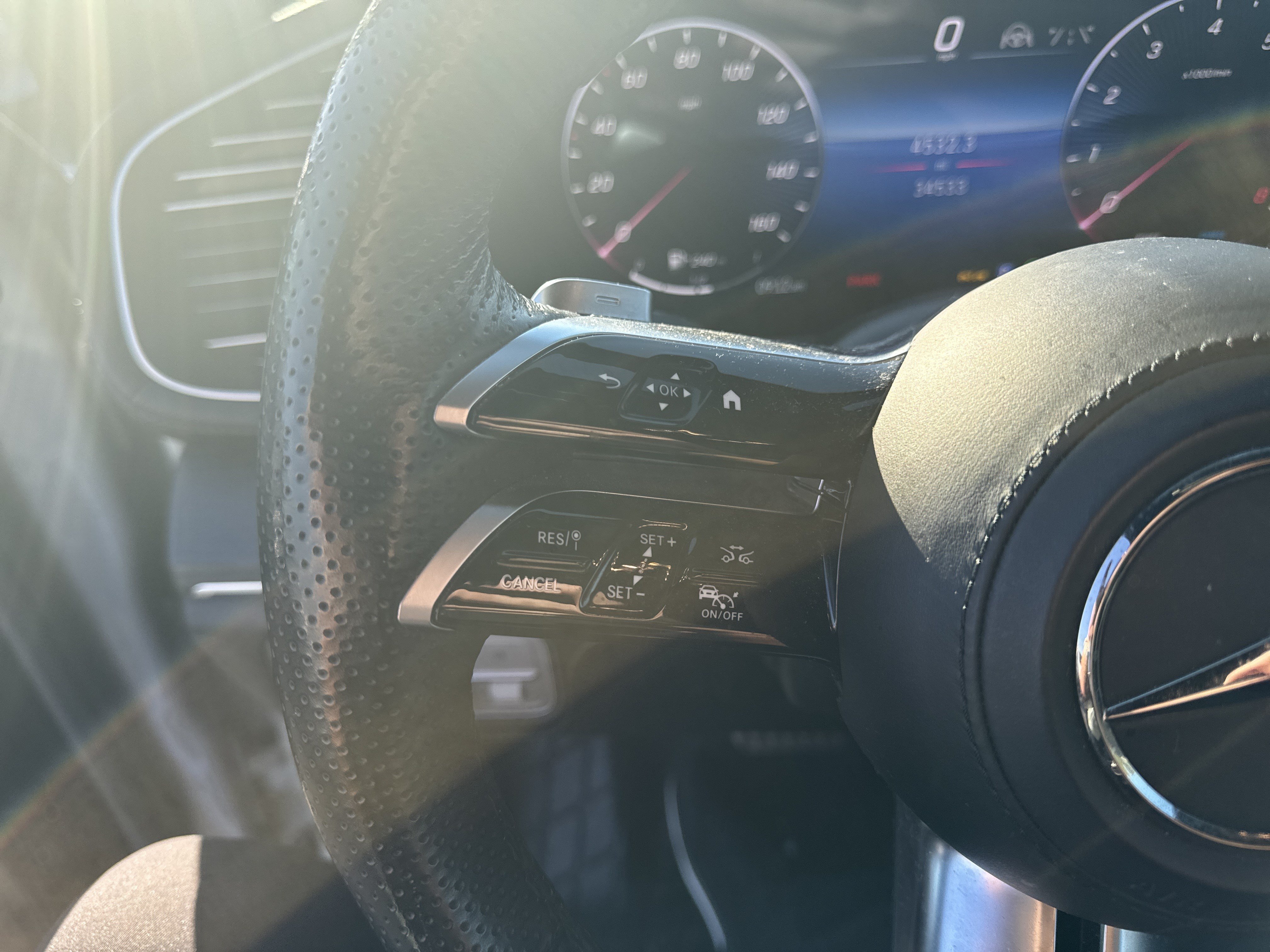 Used 2024 Mercedes-Benz GLS 450 4MATIC image 19