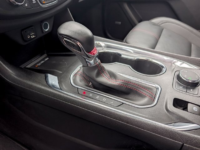 Used 2023 Chevrolet Traverse RS AWD/4WD image 24
