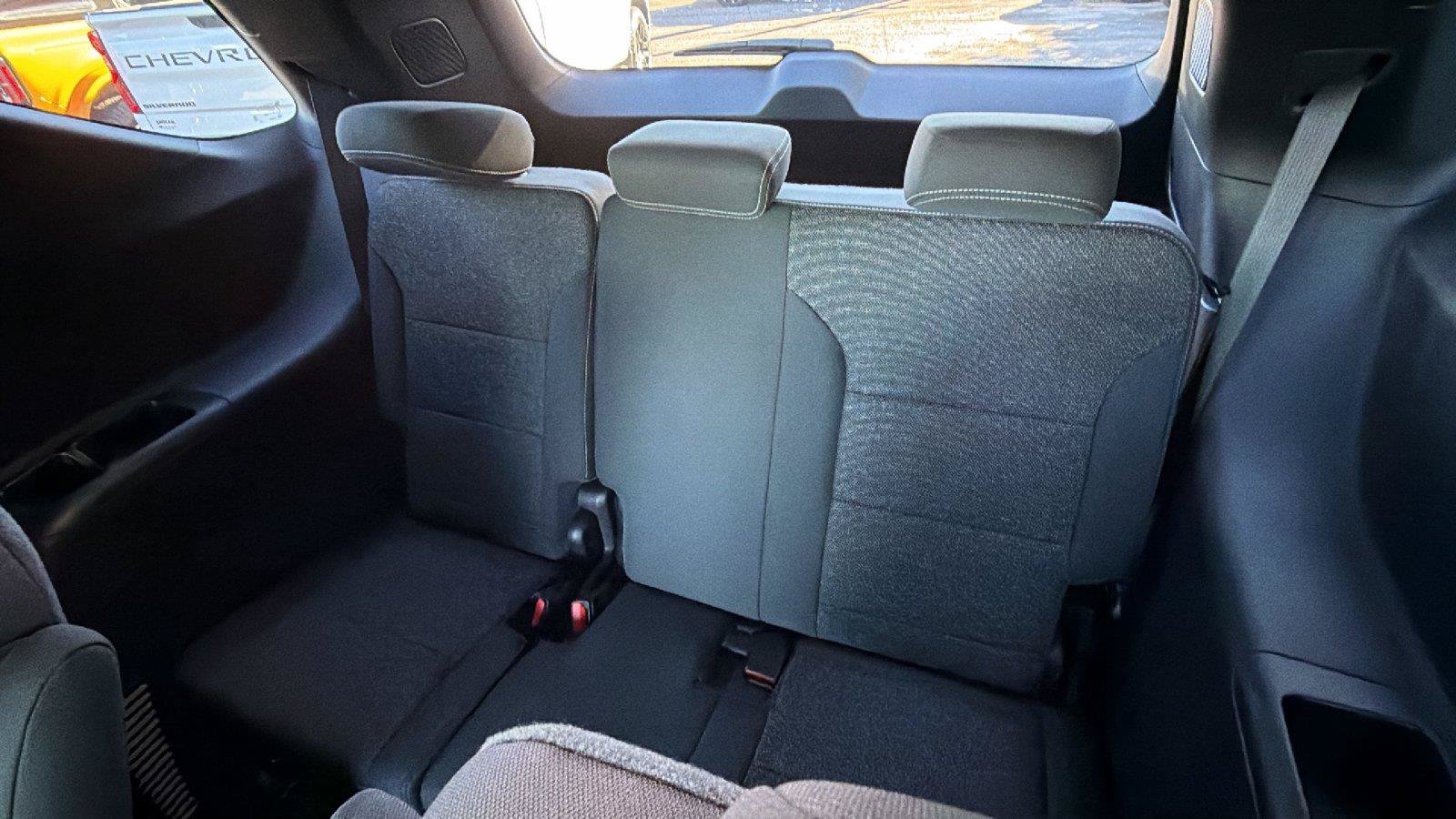 New 2027 Chevrolet Traverse LT FWD image 20