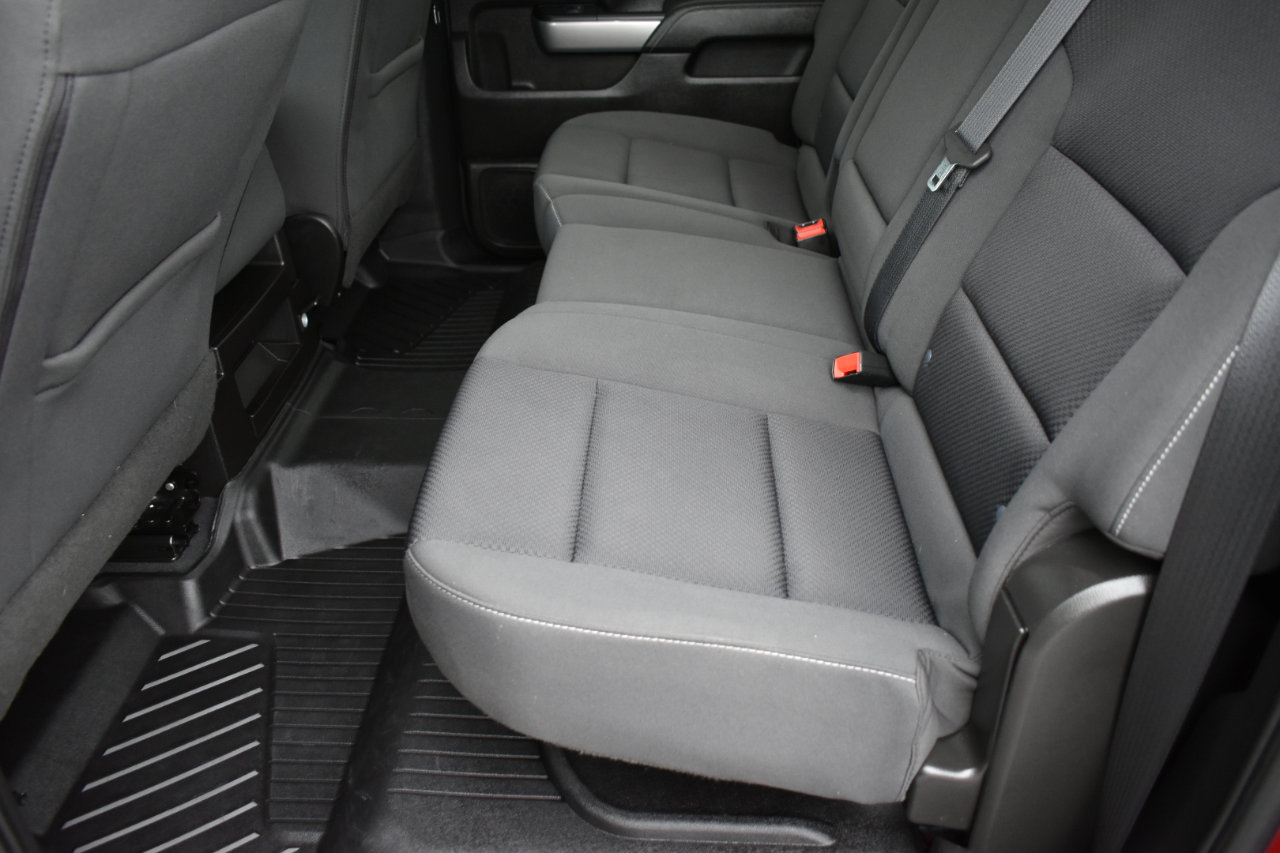 Used 2018 Chevrolet Silverado 1500 LT w/ All Star Edition image 25