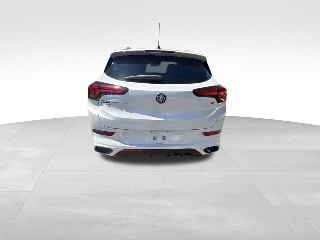 Used 2021 Buick Encore GX Select w/ Sport Touring Package FWD image 5