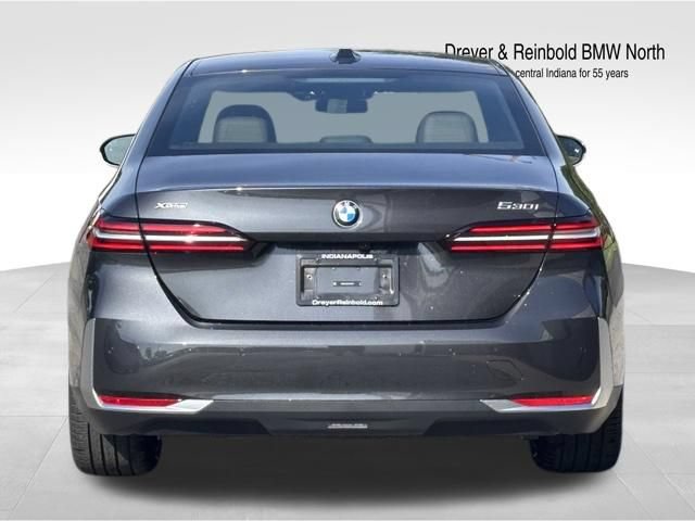 New 2027 BMW 530i xDrive w/ Premium Package AWD/4WD image 6