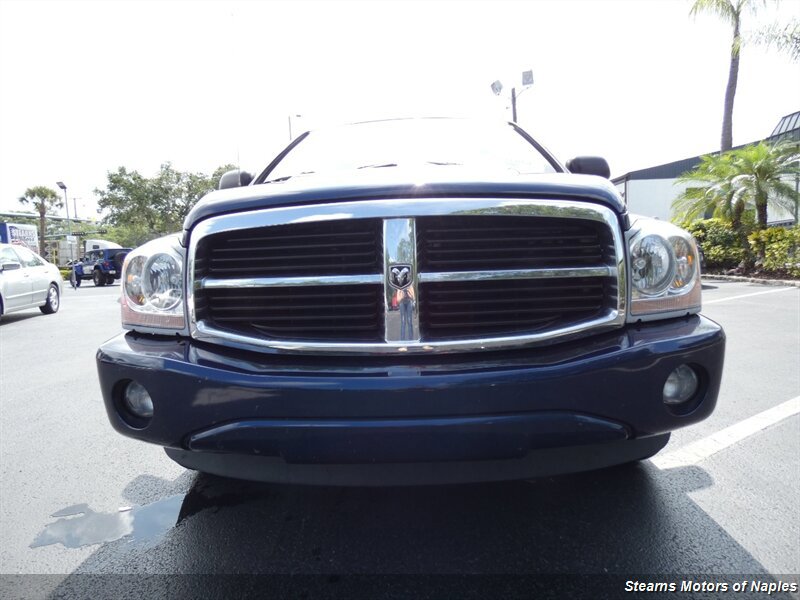 Used 2005 Dodge Durango Limited w/ Trailer Tow Group AWD/4WD image 4