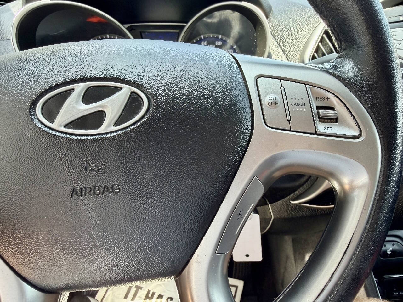 Used 2011 Hyundai Tucson GLS AWD/4WD image 38