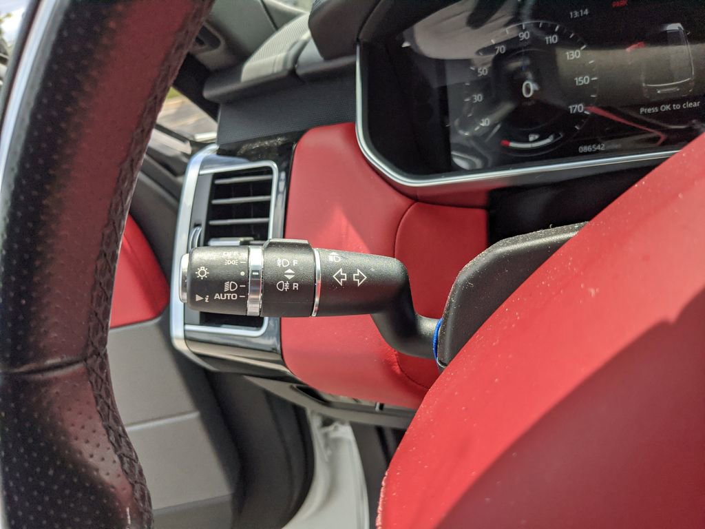 Used 2020 Land Rover Range Rover Sport Autobiography image 28