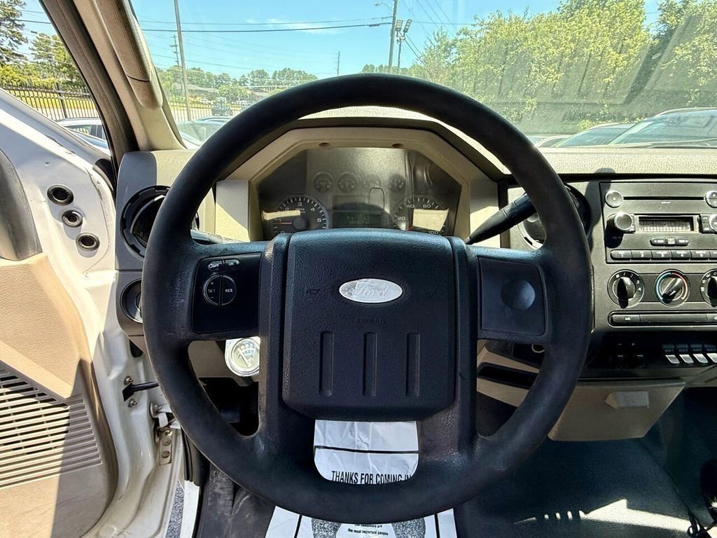 Used 2009 Ford F550 2WD Regular Cab Super Duty image 21