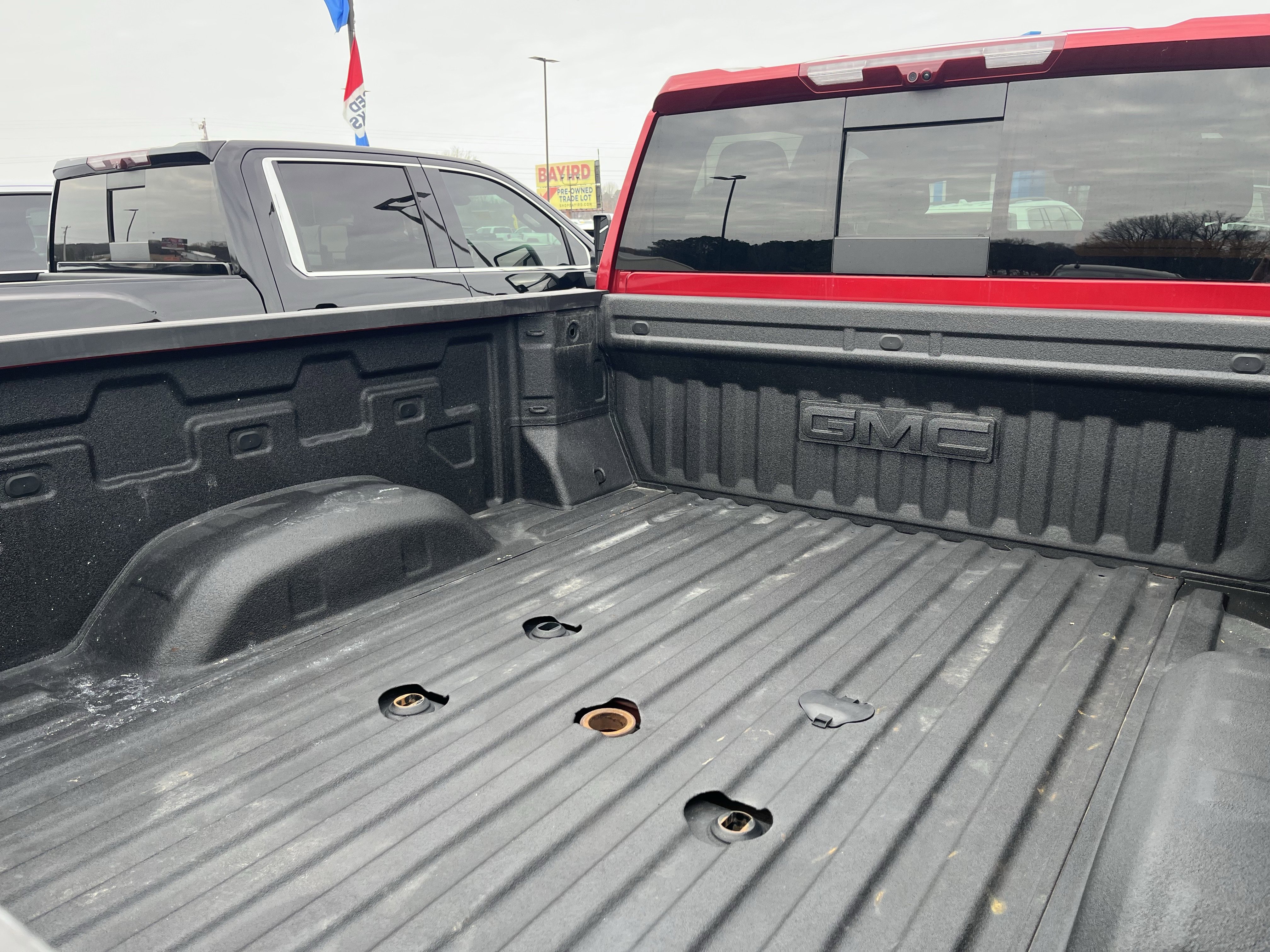 Used 2025 GMC Sierra 3500 AT4 w/ AT4 Premium Plus Package image 9