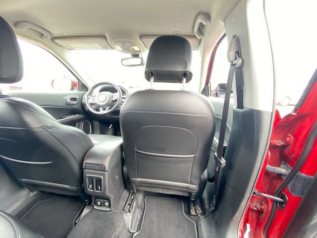 Used 2019 Jeep Compass Limited image 36