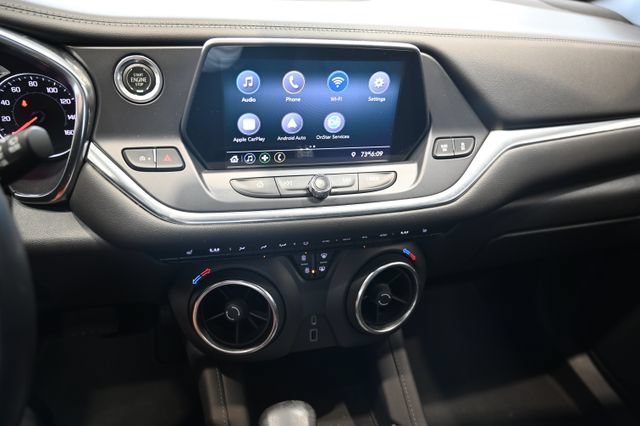 Used 2020 Chevrolet Blazer LT FWD image 14