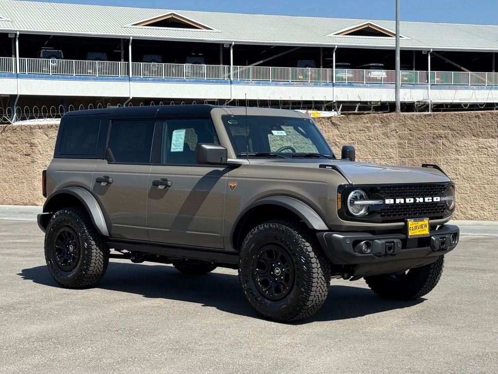 New 2026 Ford Bronco Badlands w/ Wildtrak Package AWD/4WD image 1