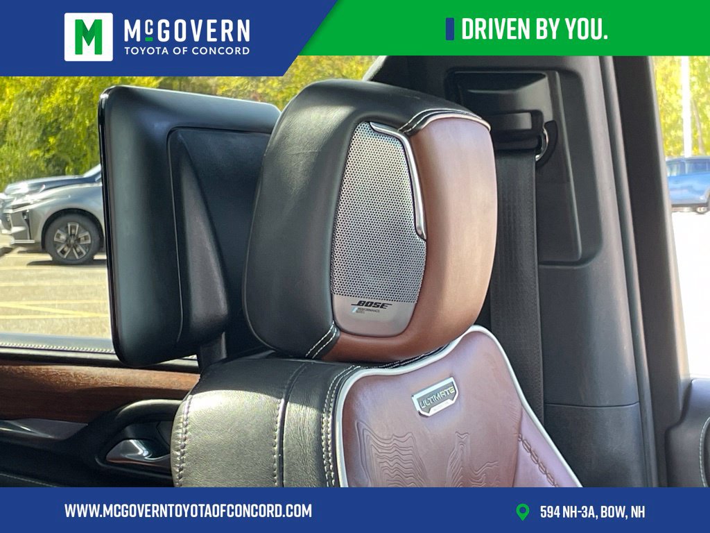 Used 2023 GMC Yukon XL Denali Ultimate AWD/4WD image 42