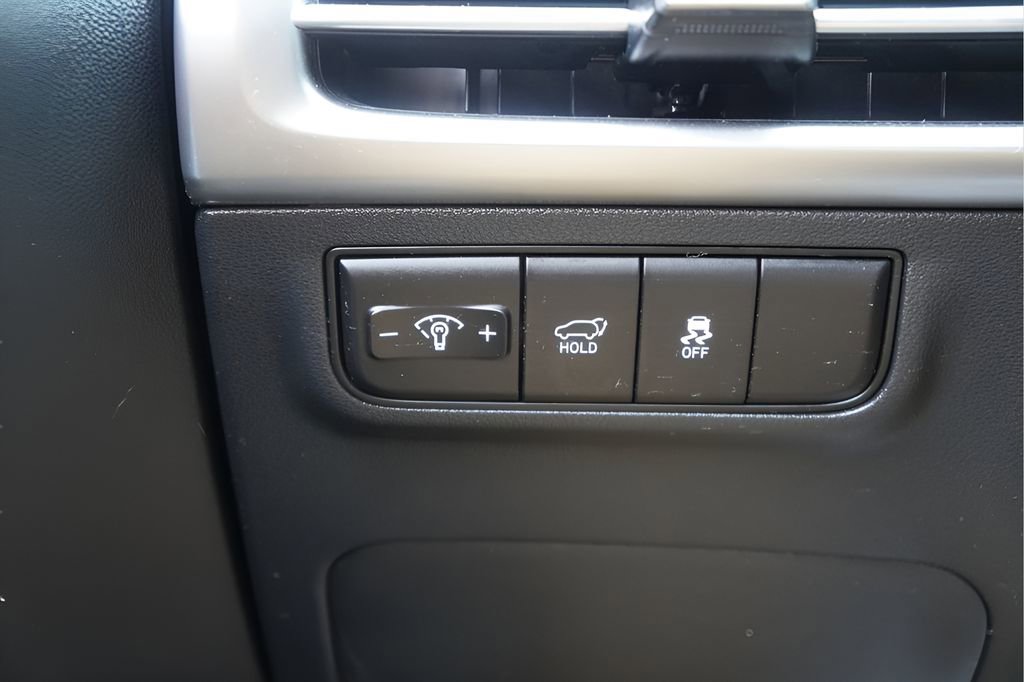 Used 2026 Hyundai Tucson SEL FWD image 18