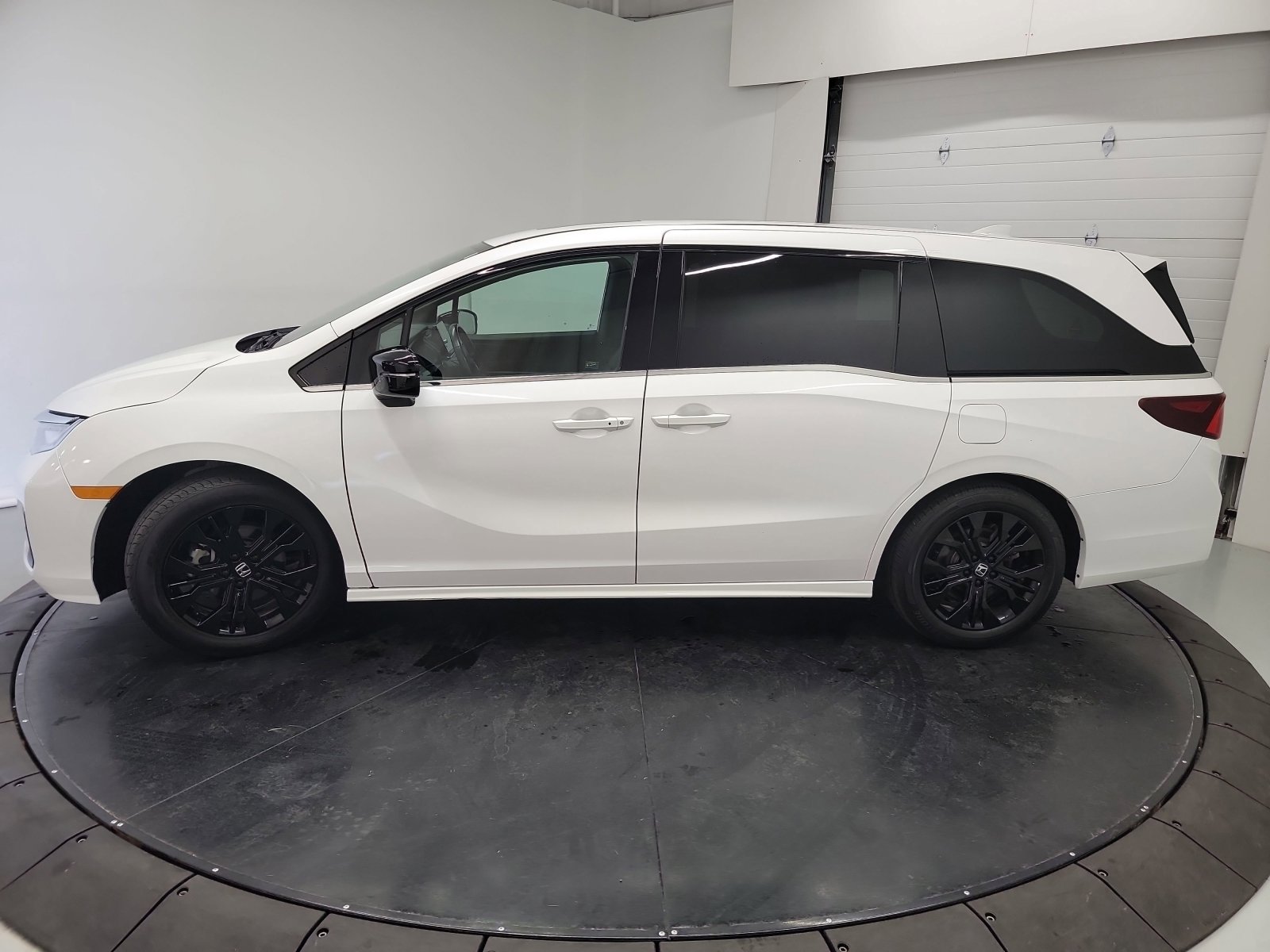 Certified 2025 Honda Odyssey Sport-L image 5