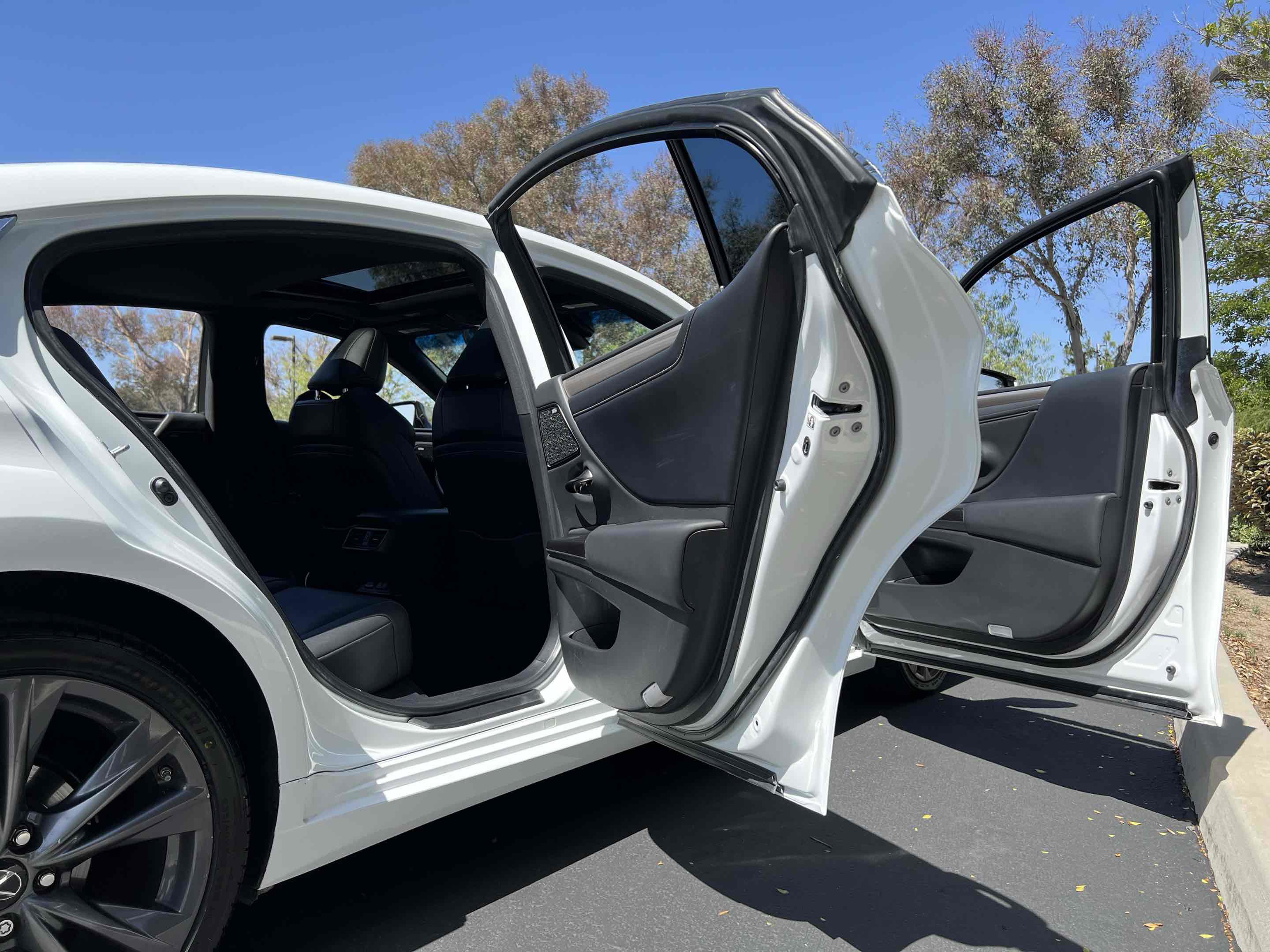 Used 2019 Lexus ES 350 F Sport w/ Accessory Package 2 FWD image 57