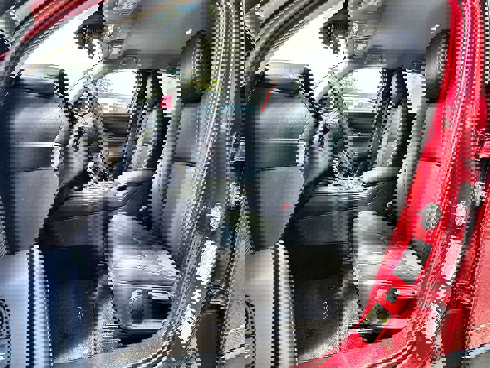 Used 2023 MAZDA CX-30 AWD 2.5 S w/ Select Package image 3