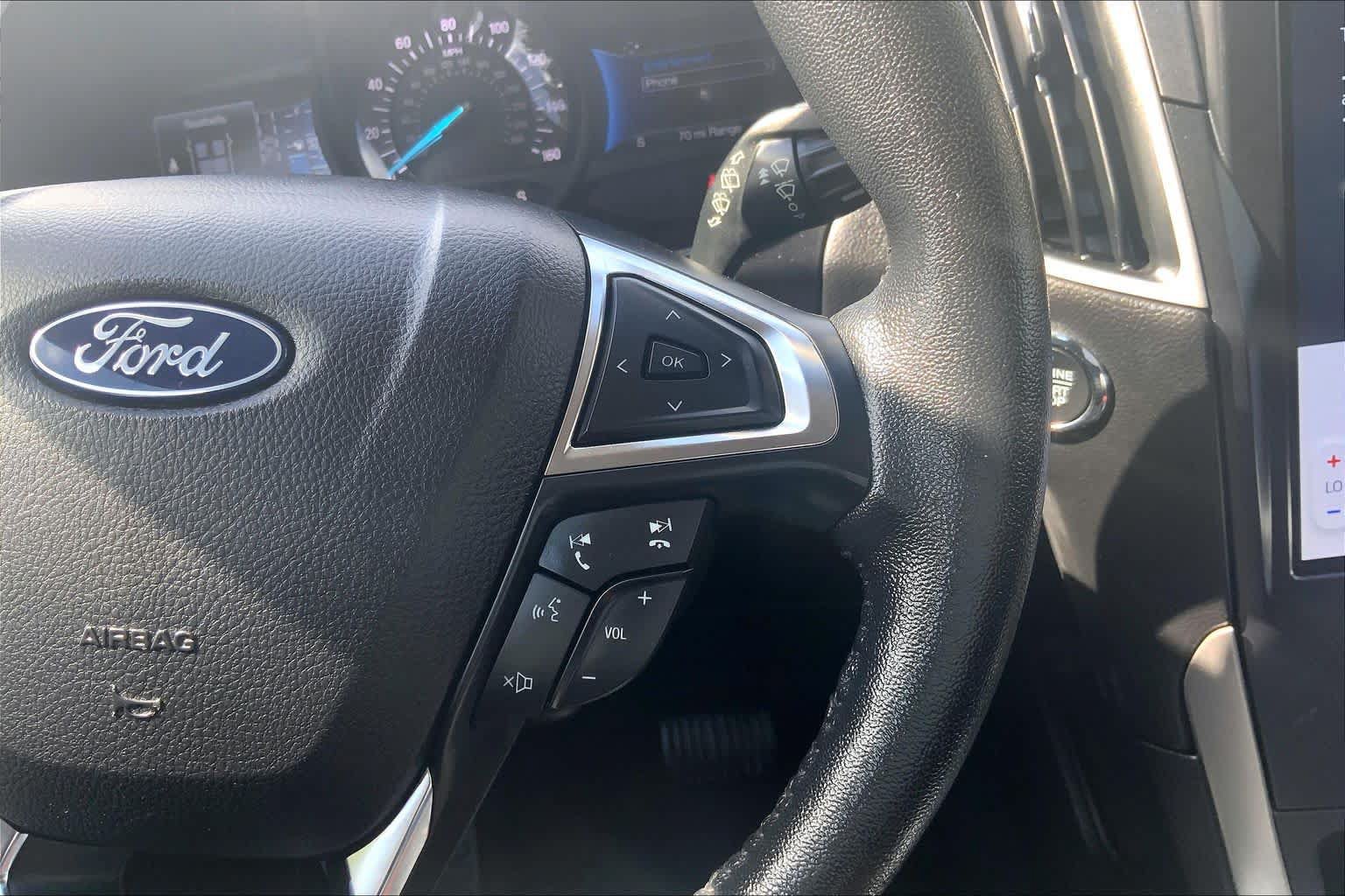 Used 2022 Ford Edge SEL AWD/4WD image 25