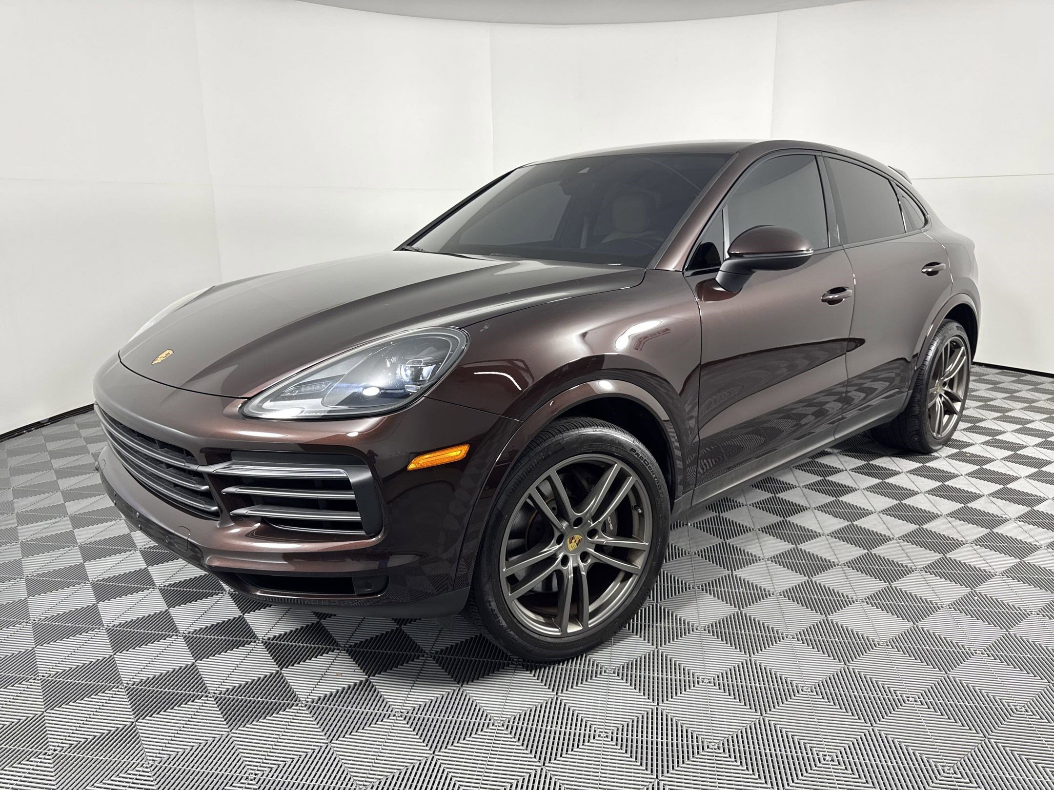 Certified 2023 Porsche Cayenne Platinum Edition