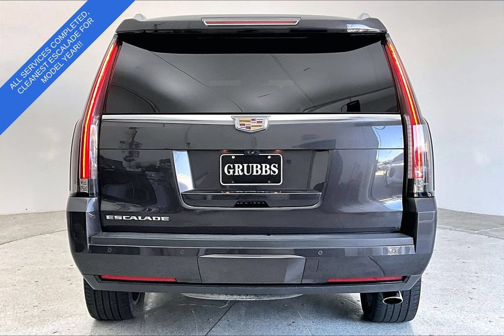 Used 2017 Cadillac Escalade Premium Luxury AWD/4WD image 5