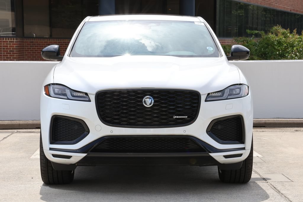 Used 2025 Jaguar F-PACE R-Dynamic S AWD/4WD image 5