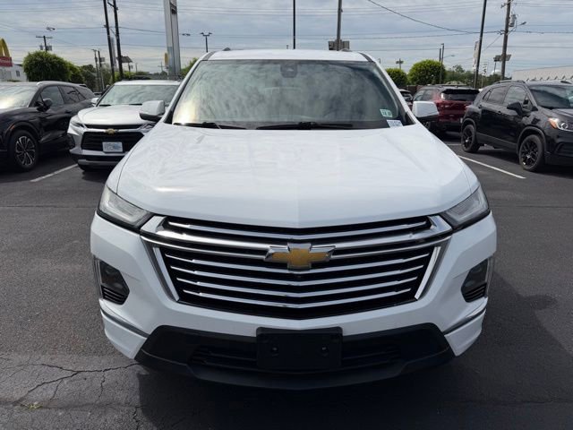 Certified 2022 Chevrolet Traverse Premier FWD image 2