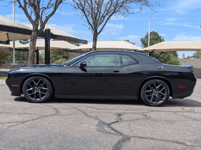 Used 2019 Dodge Challenger SXT w/ Blacktop Package image 8