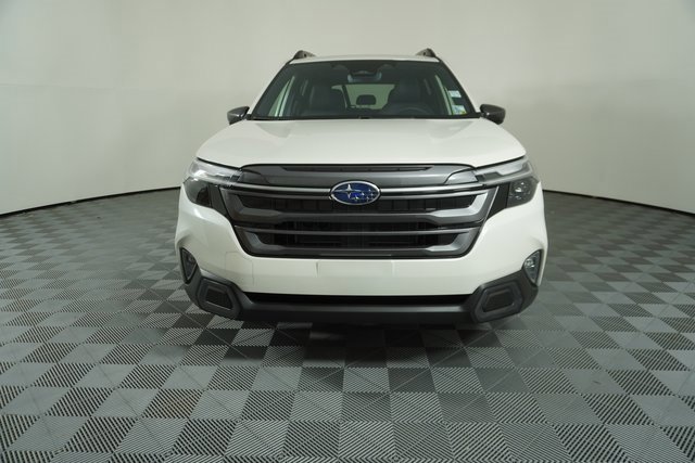 New 2025 Subaru Forester Limited w/ Popular Package image 2