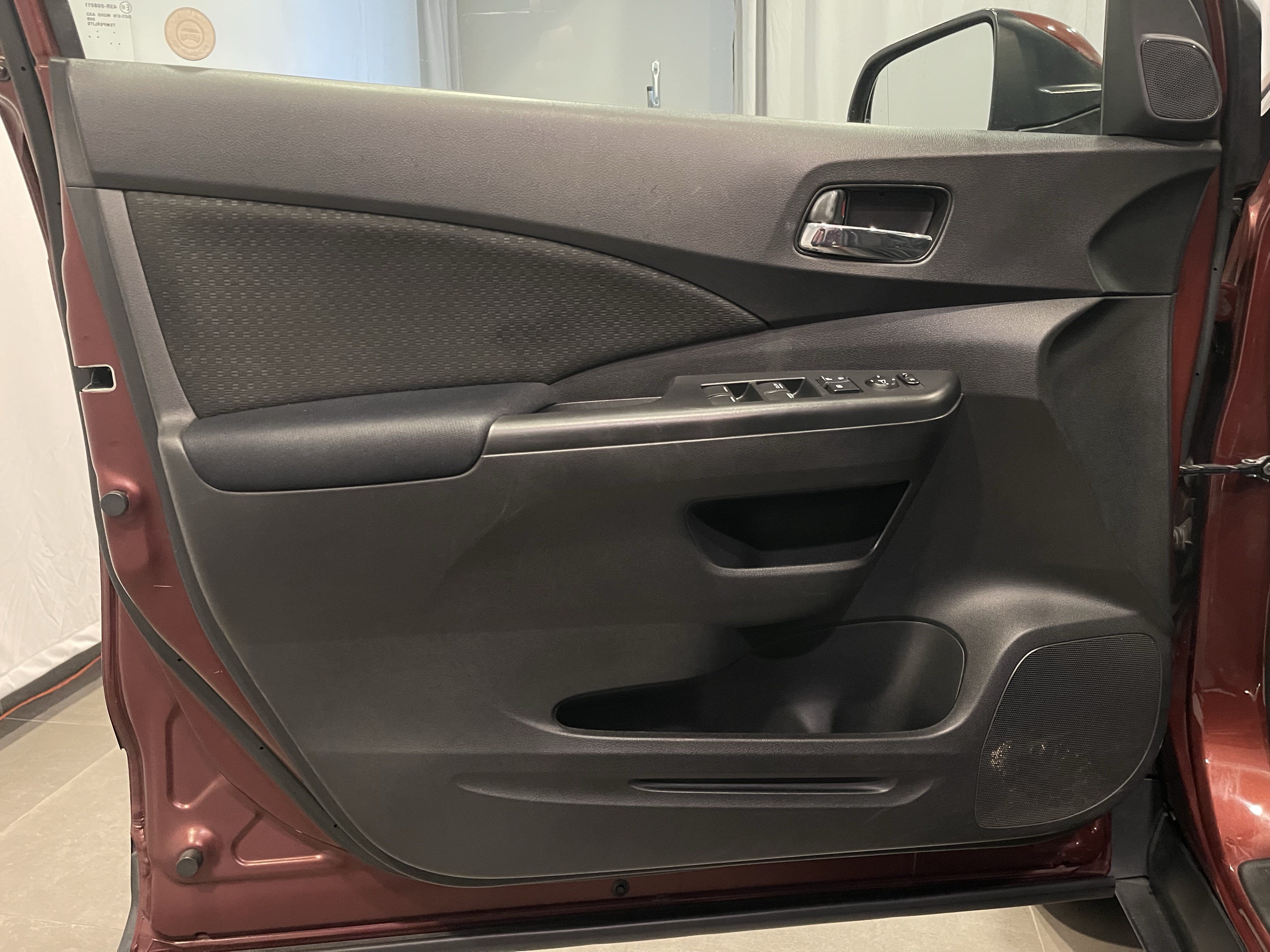 Used 2016 Honda CR-V EX image 16