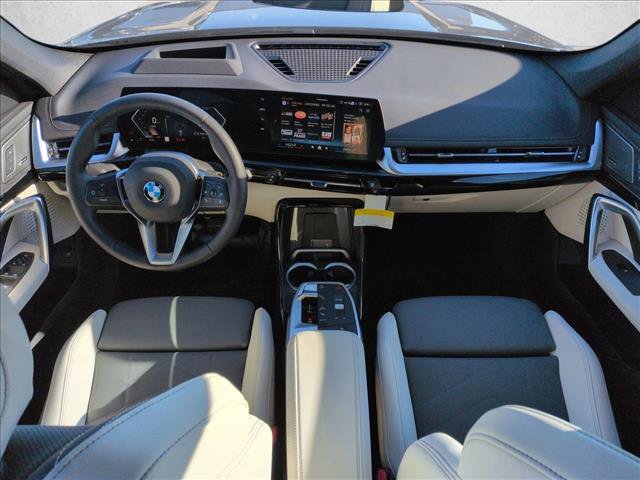Used 2026 BMW X1 xDrive28i w/ Technology Package AWD/4WD image 15