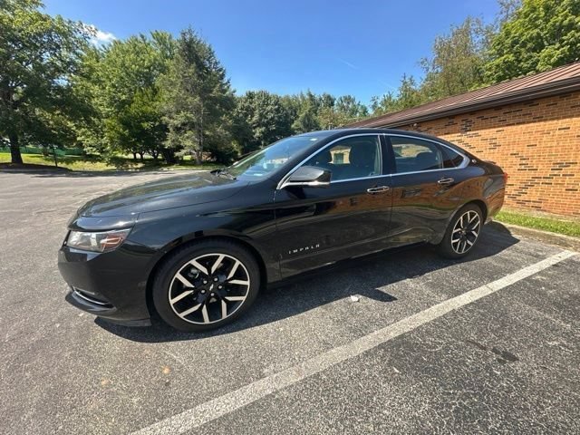 Used 2017 Chevrolet Impala Premier FWD image 7