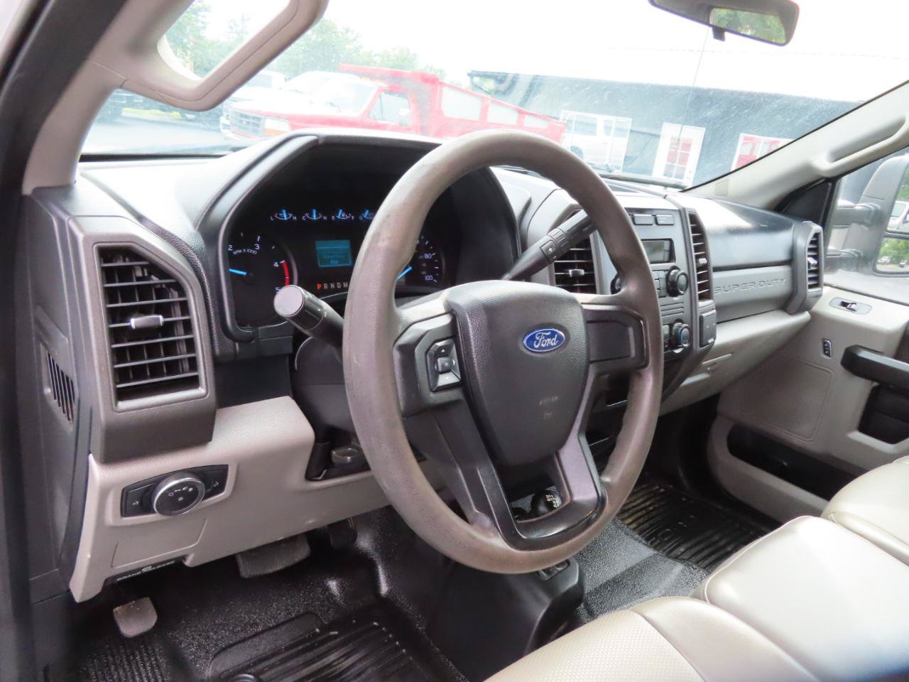 Used 2019 Ford F350 XL w/ Power Equipment Group AWD/4WD image 28