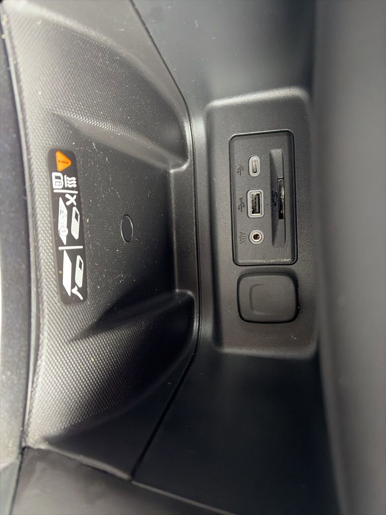 Certified 2023 Chevrolet Equinox Premier image 31