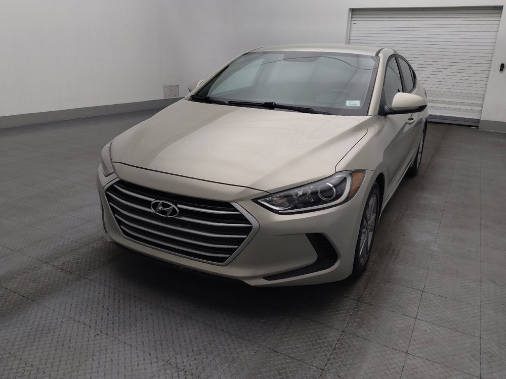Used 2017 Hyundai Elantra SE image 15