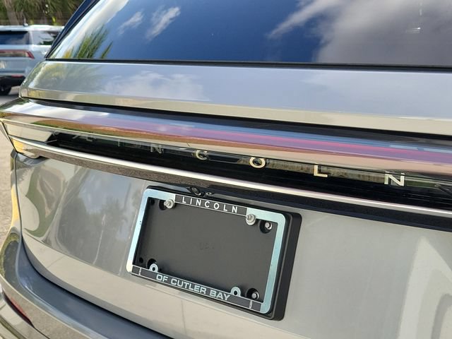 Certified 2024 Lincoln Nautilus Premier w/ Jet Appearance Package AWD/4WD image 7