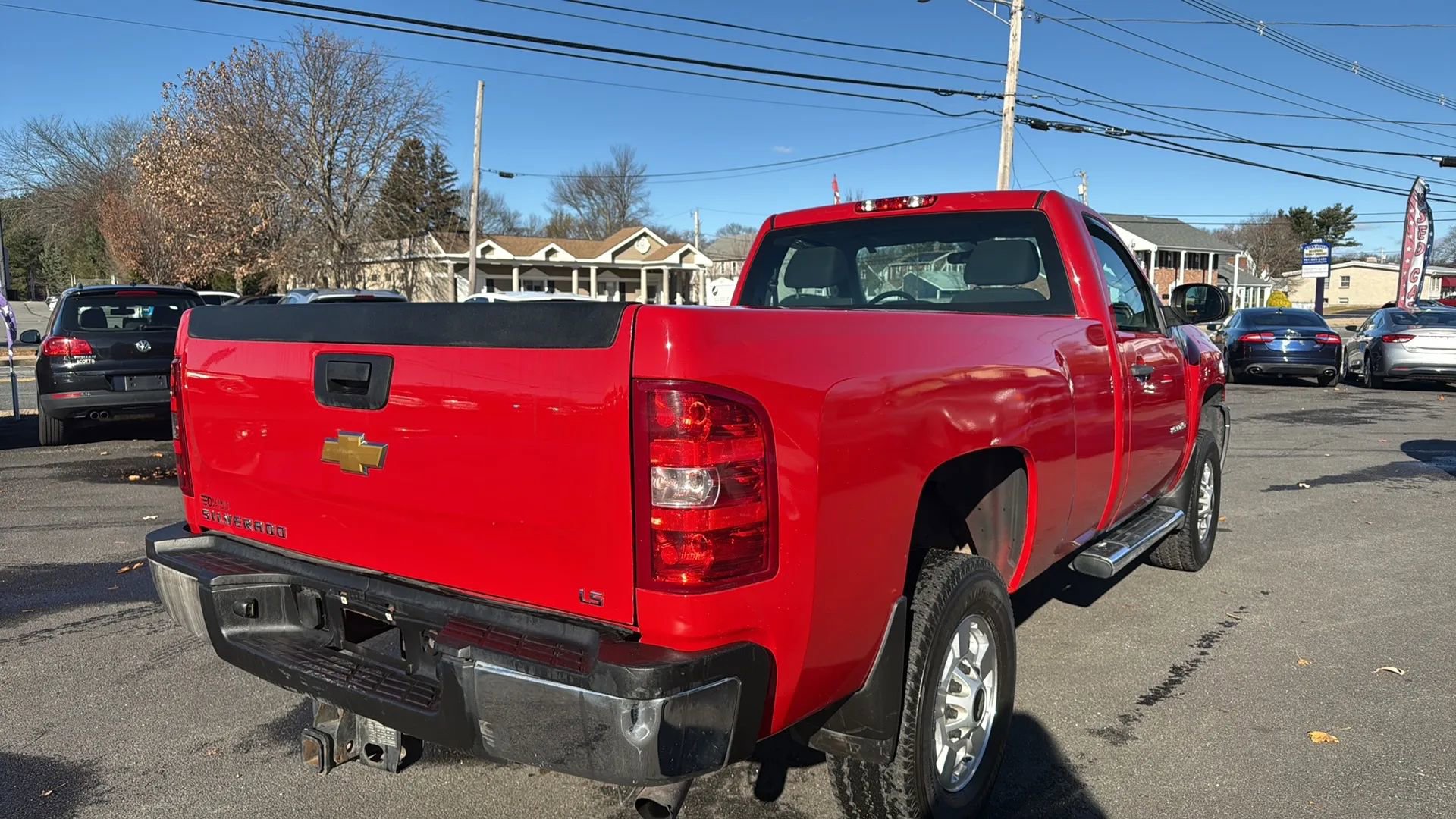 Used 2012 Chevrolet Silverado 2500 W/T w/ Snow Plow Prep Package image 9