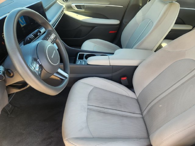 Used 2025 Hyundai Sonata SEL FWD image 13