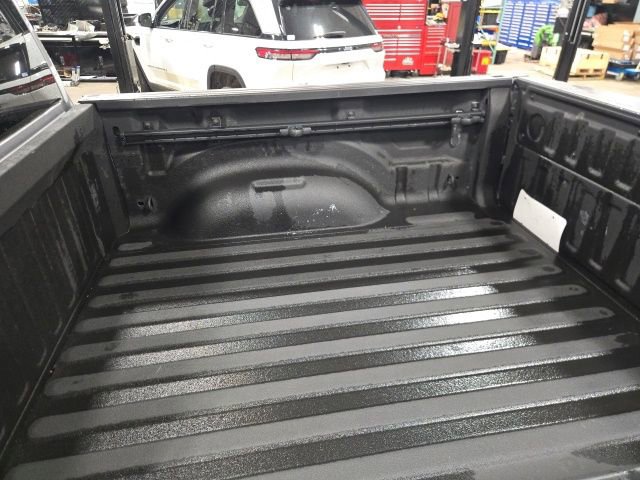 Used 2025 RAM 1500 Big Horn AWD/4WD image 12