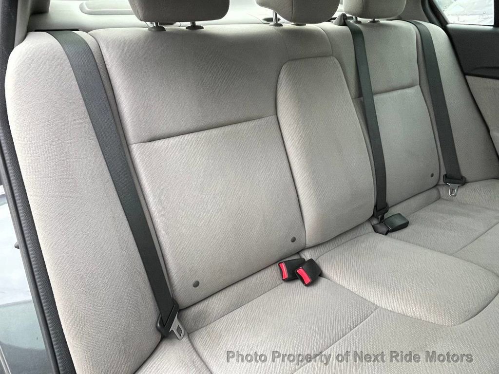 Used 2013 Honda Civic HF image 13