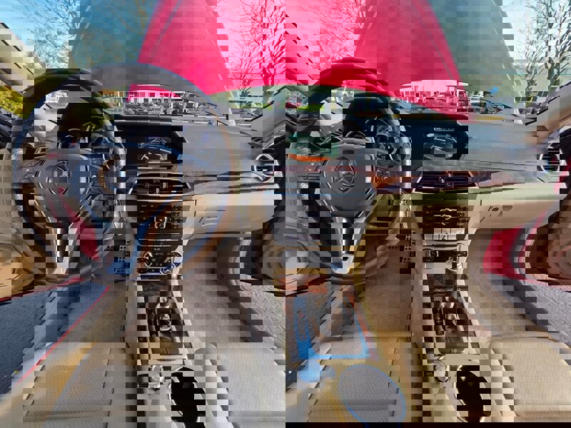 Used 2013 Mercedes-Benz C 300 4MATIC Sedan image 48