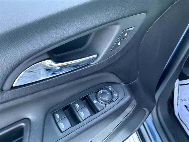 Used 2024 Chevrolet Equinox LT image 34