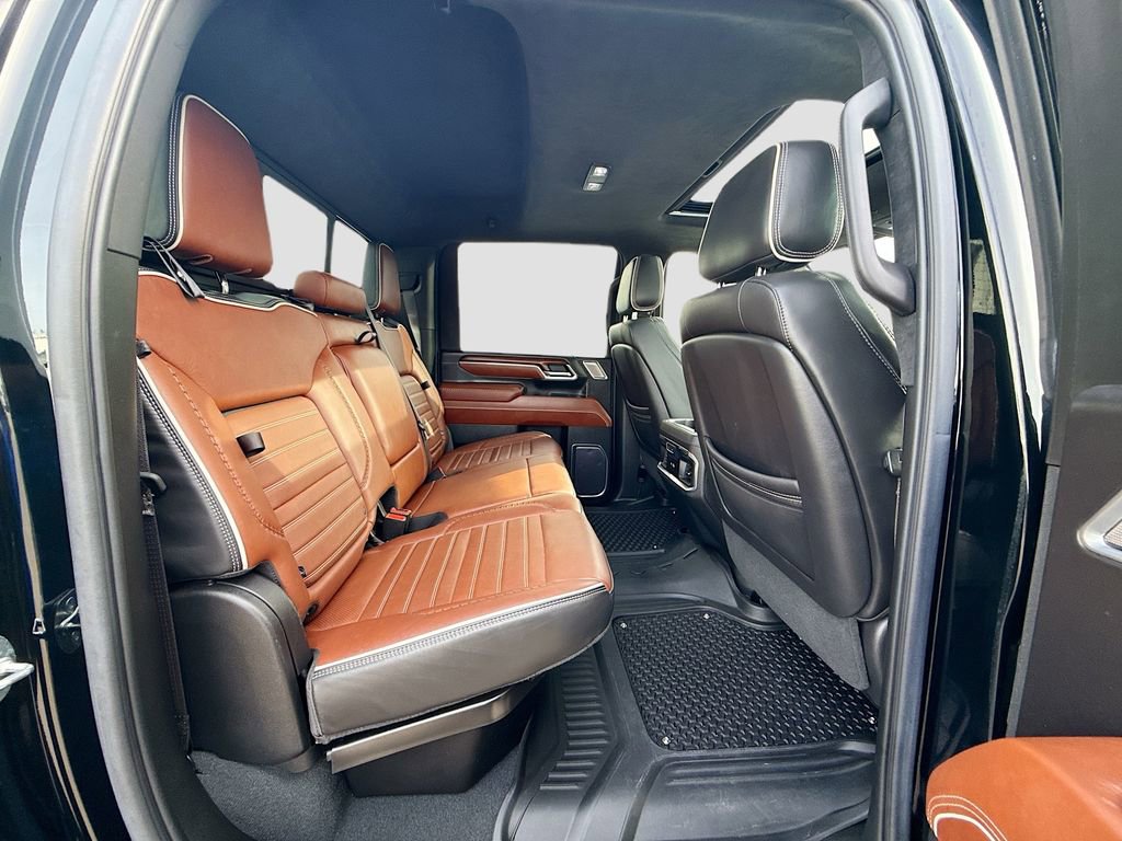 Used 2024 GMC Sierra 2500 Denali Ultimate image 29