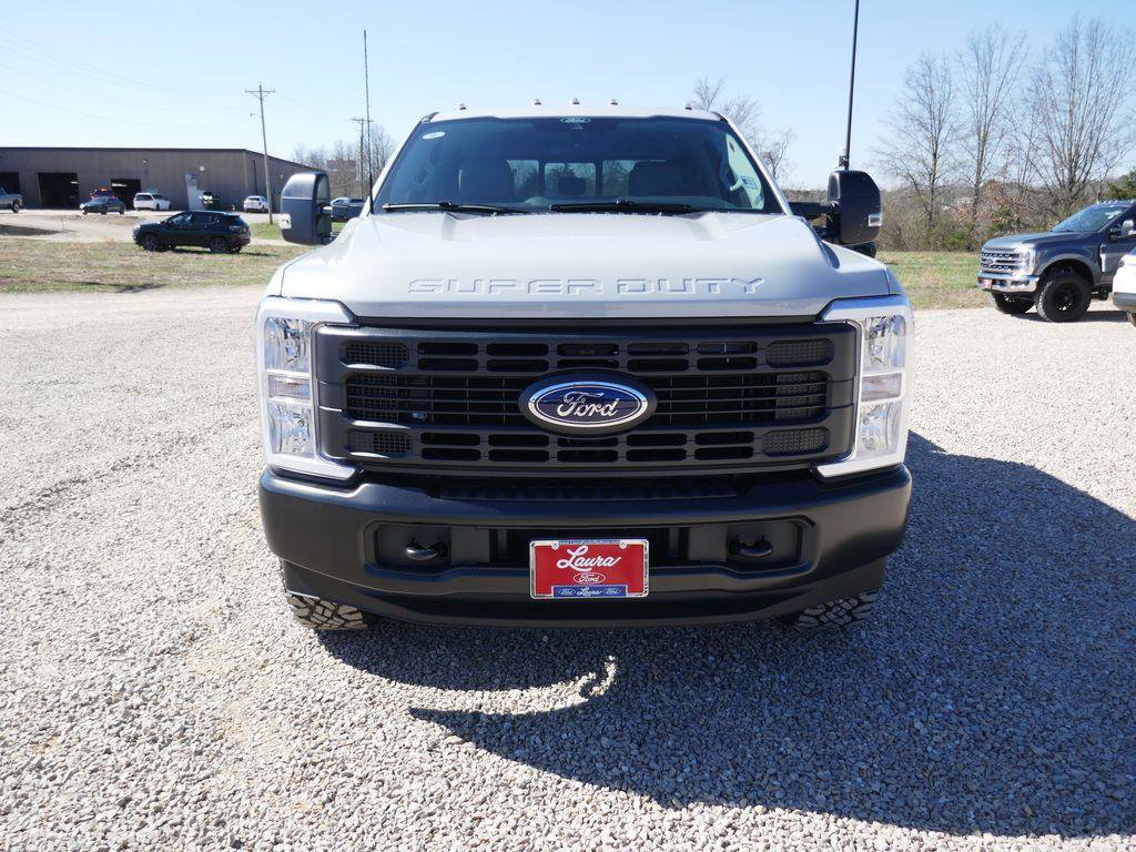 New 2026 Ford F250 XL w/ XL Off-Road Package image 10