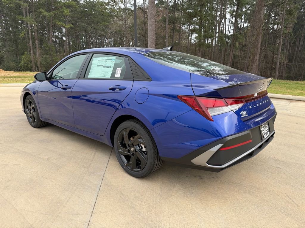 New 2026 Hyundai Elantra Sport image 3