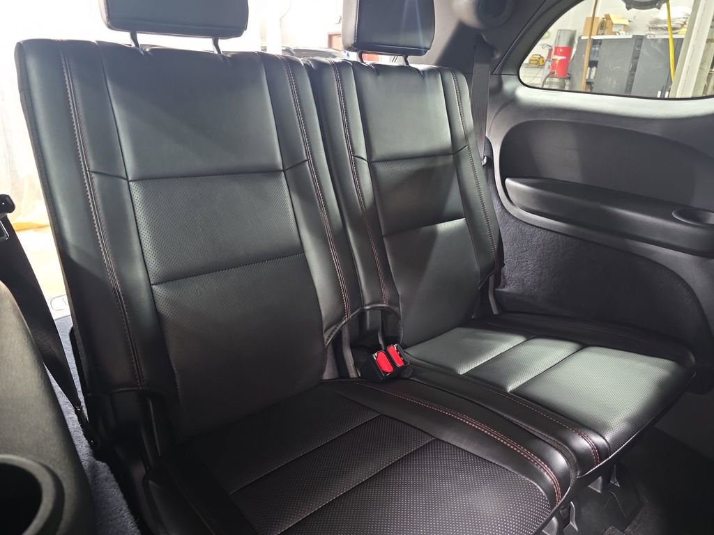 Used 2025 Dodge Durango GT image 12