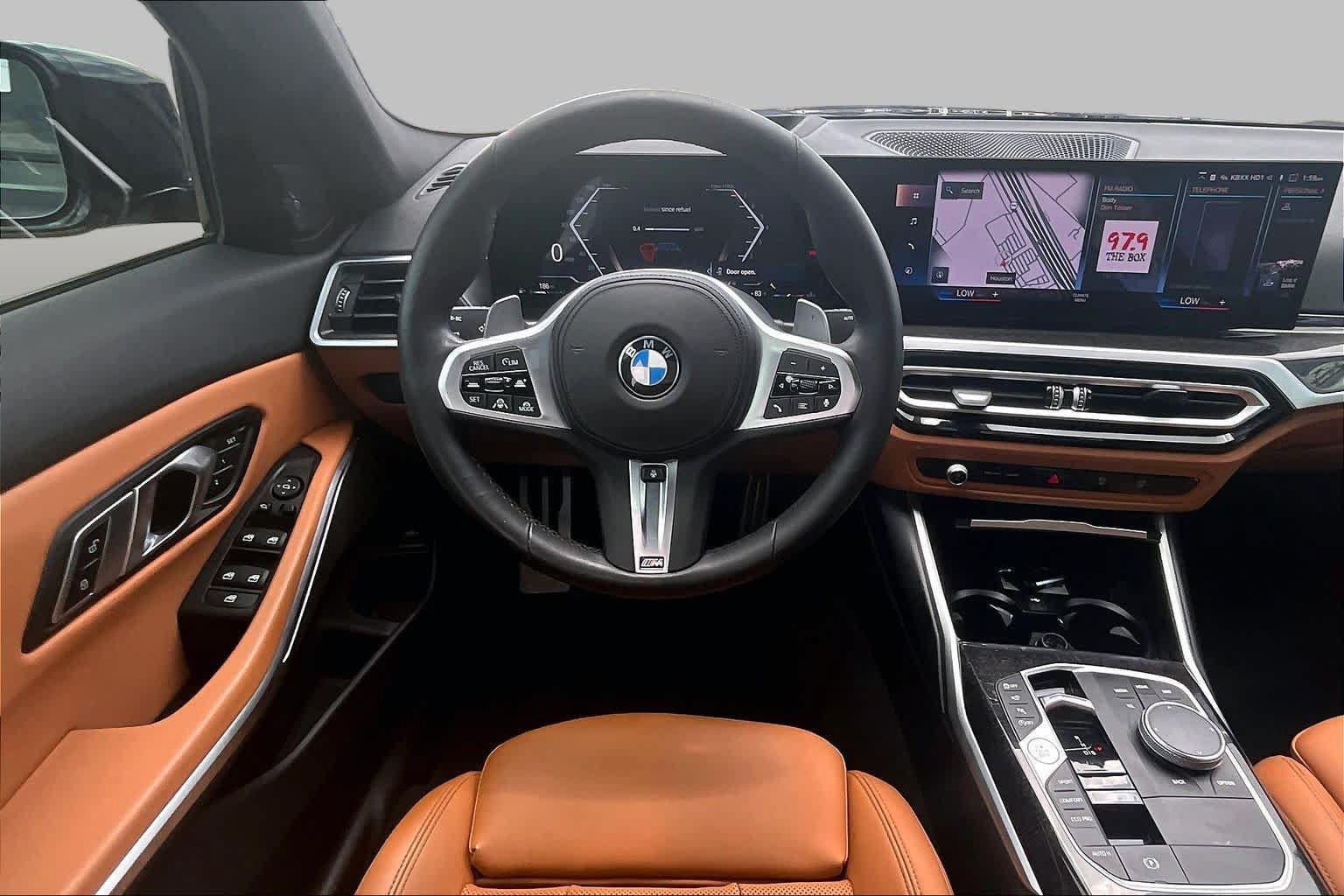 Used 2023 BMW 330i Sedan w/ M Sport Package RWD image 5